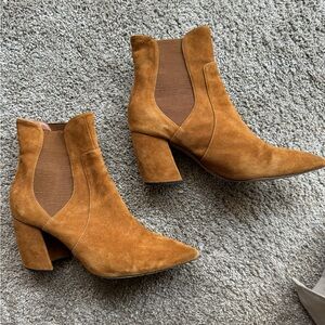 Alias suede ankle boots. Size 7.5